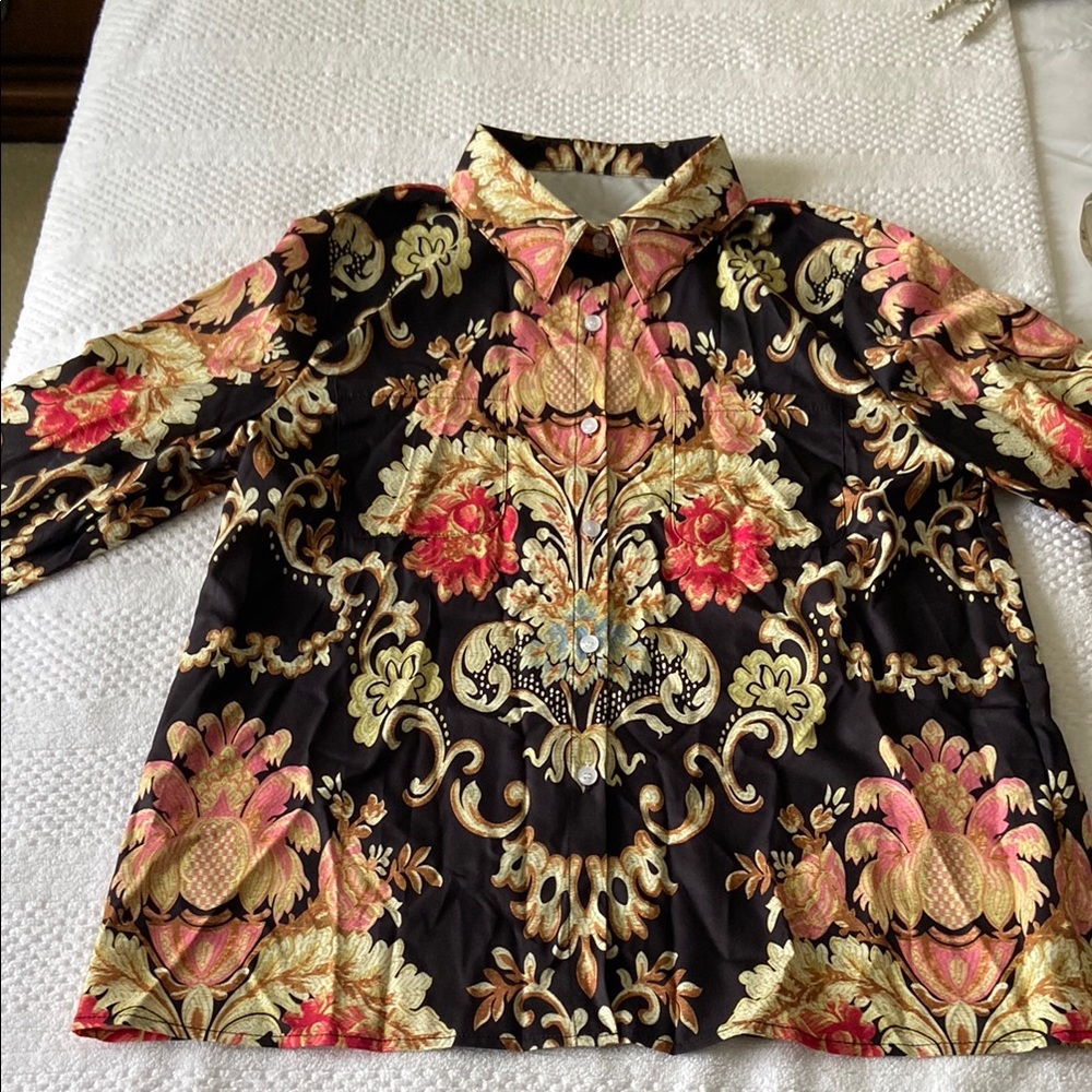 2for $20: Floral Patterned Button-Up Shirt